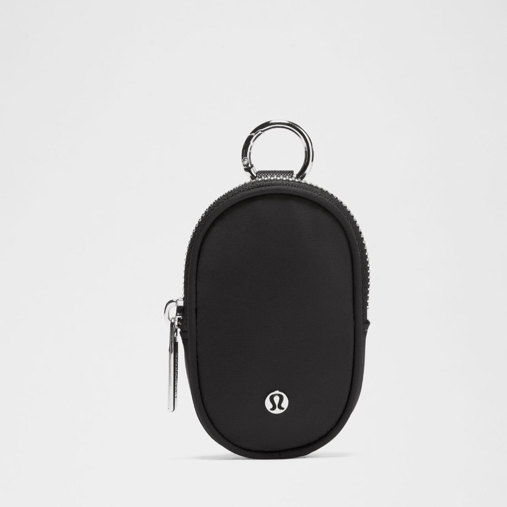 Lululemon Black Crossbody Bag with Nano Pouch - Picture 4 of 12